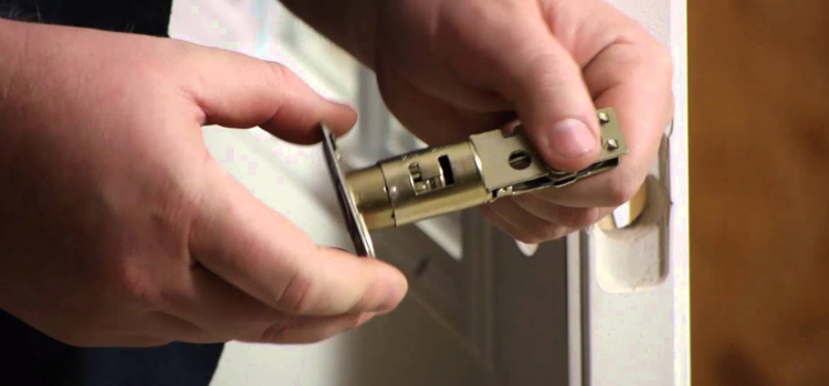 Front door lock repair in Sunnyslope